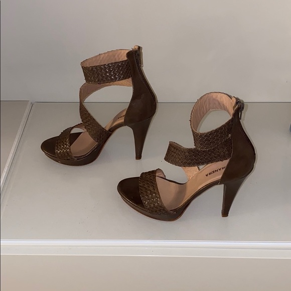 Brown Leather Platform Sandals. Size 39 - Picture 2 of 3